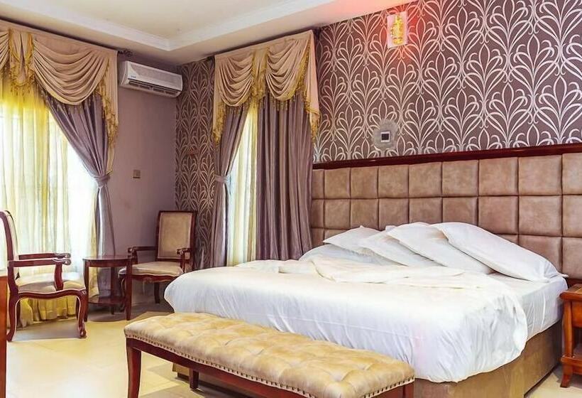 Royal Spring Palm Hotel & Apartment