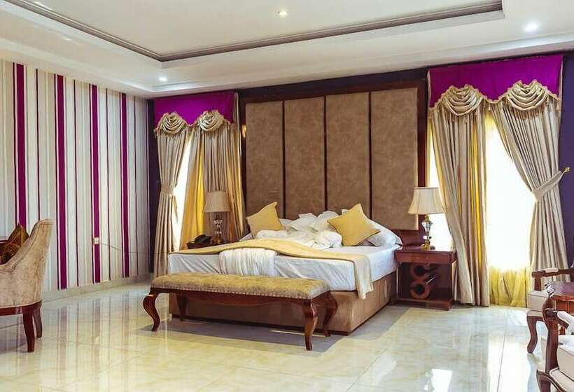 Royal Spring Palm Hotel & Apartment