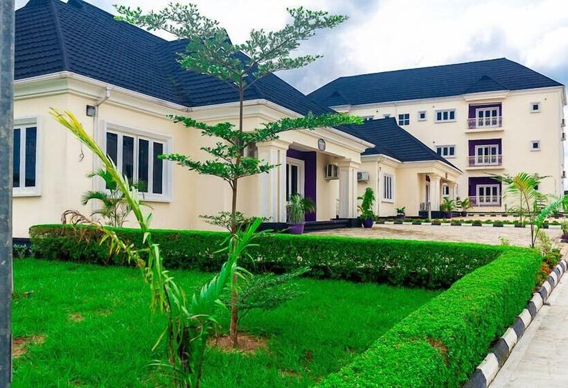 Royal Spring Palm Hotel & Apartment