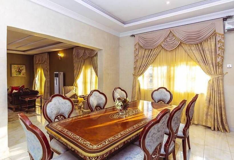 Royal Spring Palm Hotel & Apartment