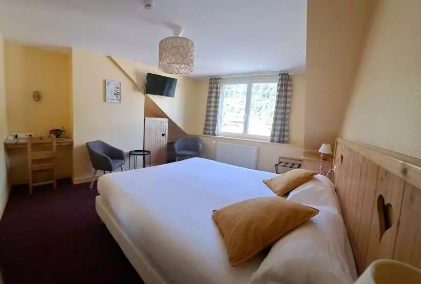 Hotelli Alti'pic Hôtel