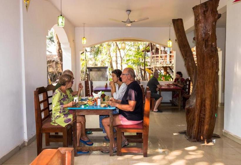 酒店 Goan Cafe N Resort