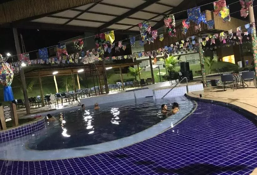 Hotelli Ilhas Do Lago Eco Resort
