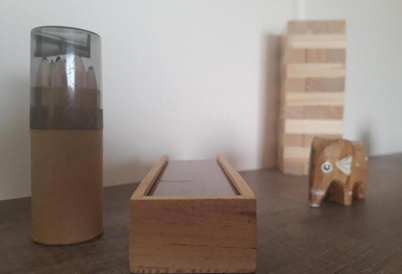 هتل La Estacion Colonia