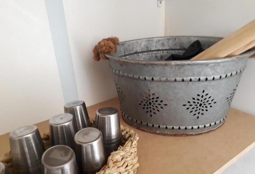 هتل La Estacion Colonia