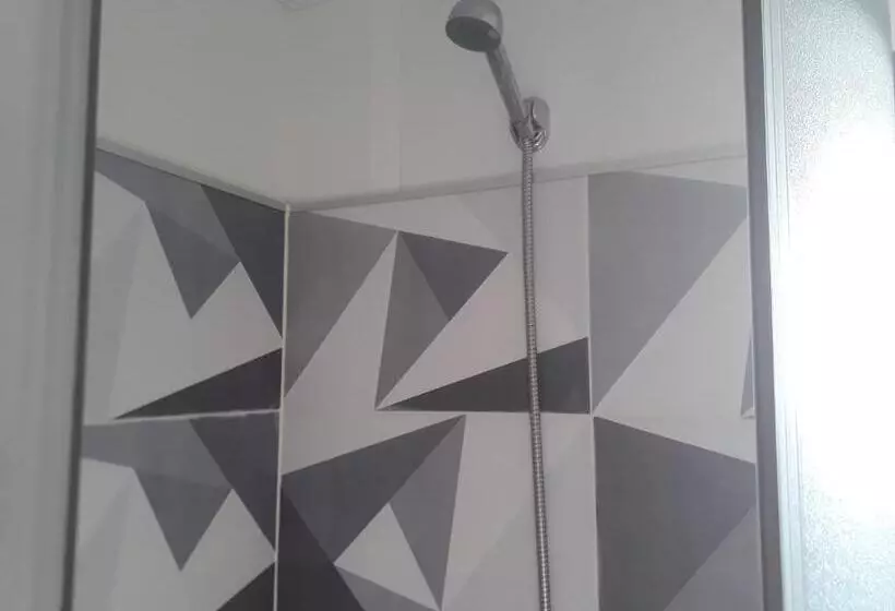 Hotelli La Estacion Colonia