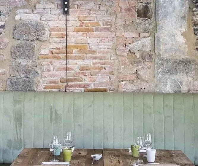 Hotelli Maison Aribert