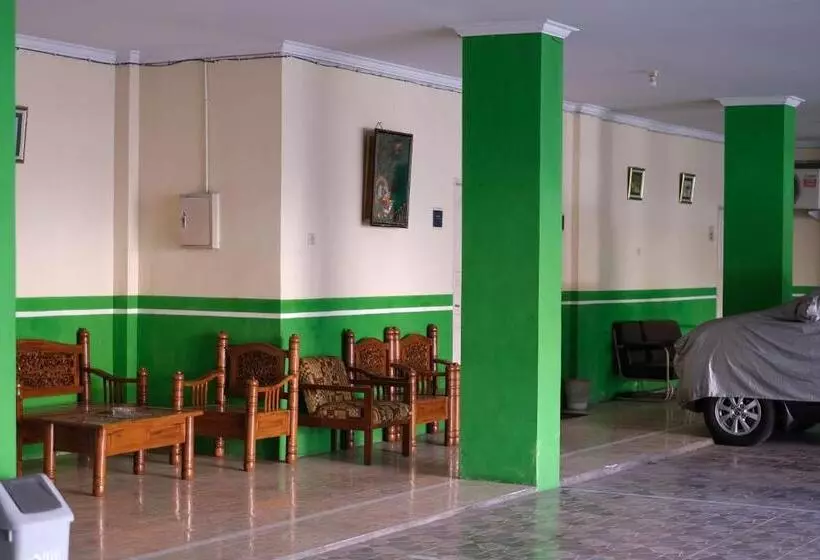 Hotel Omah Manahan