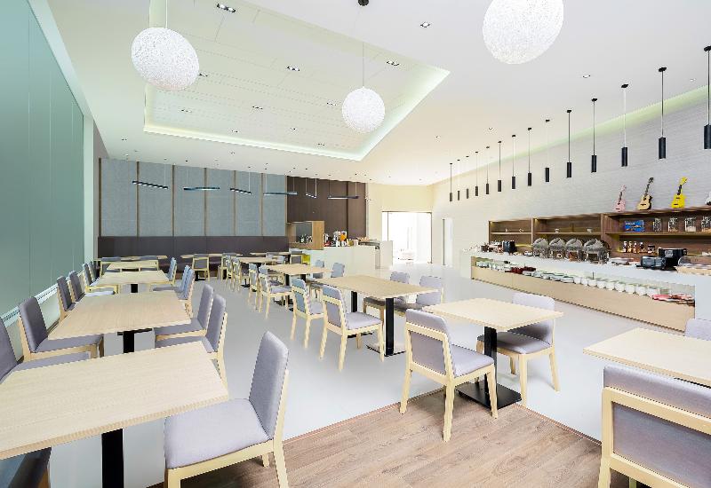 فندق Somerset Harbourview Sri Racha