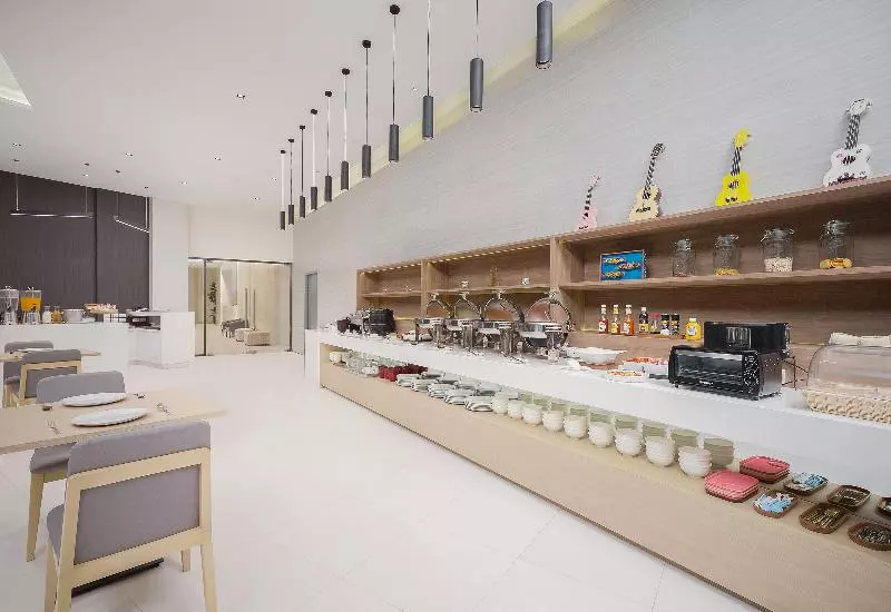 Hotelli Somerset Harbourview Sri Racha