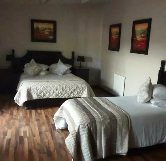 ペンション Cambridge Guesthouse