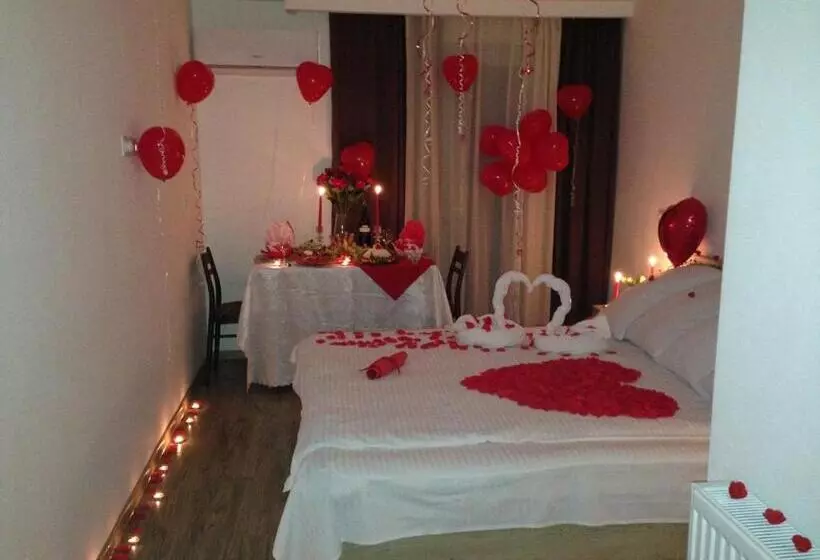 پانسیون Continental