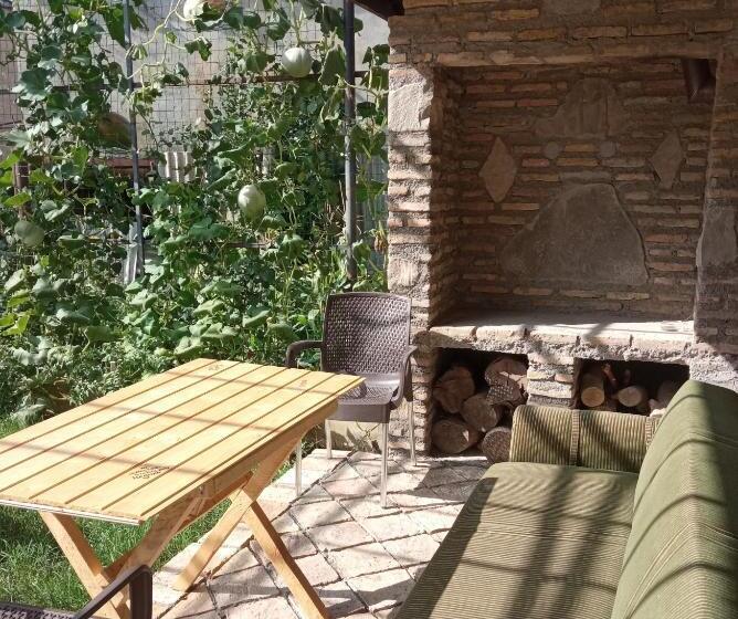 پانسیون Continental