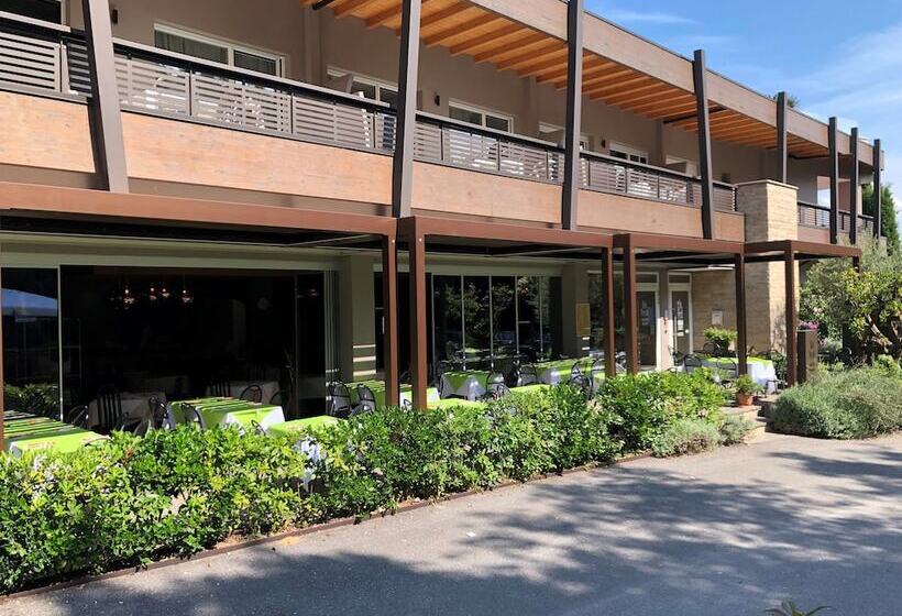 리조트 Lamasu Rioverde   Lago Di Garda