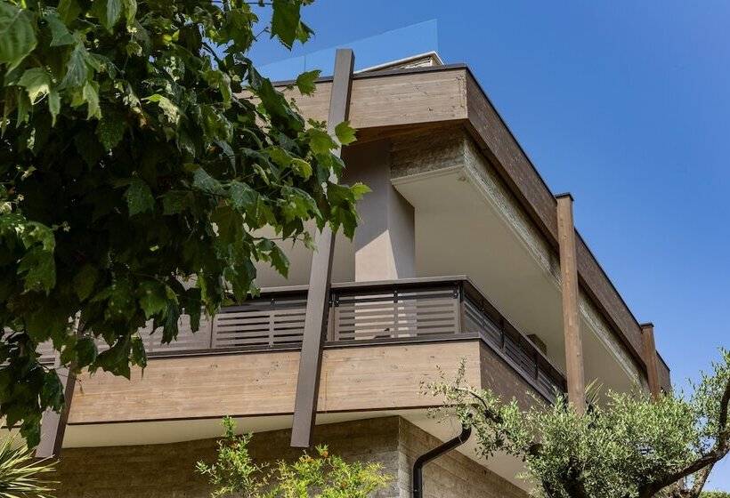 리조트 Lamasu Rioverde   Lago Di Garda