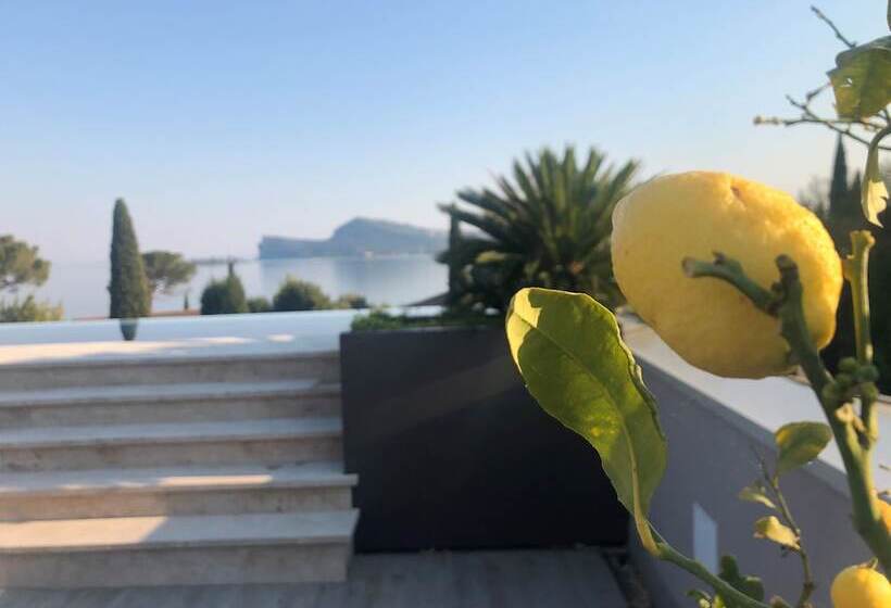 리조트 Lamasu Rioverde   Lago Di Garda