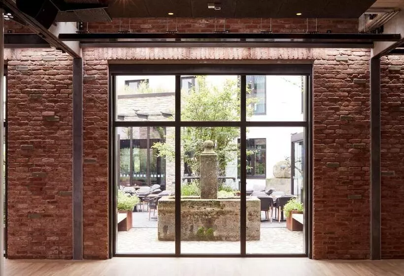 Hotelli Holiday Inn   Osnabrück, An Ihg