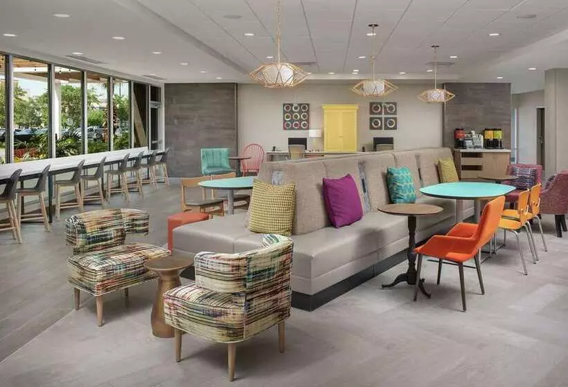 ホテル Home2 Suites By Hilton Lakeland South Polk Parkway