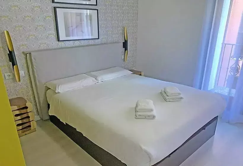 Apartamentos Real Suites Realejo 3000