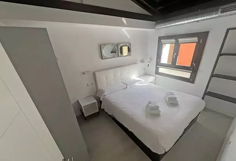 Apartamentos Real Suites Realejo 3000