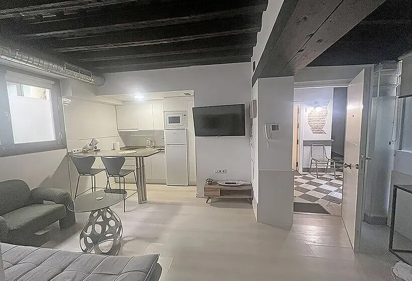 Apartamentos Real Suites Realejo 3000