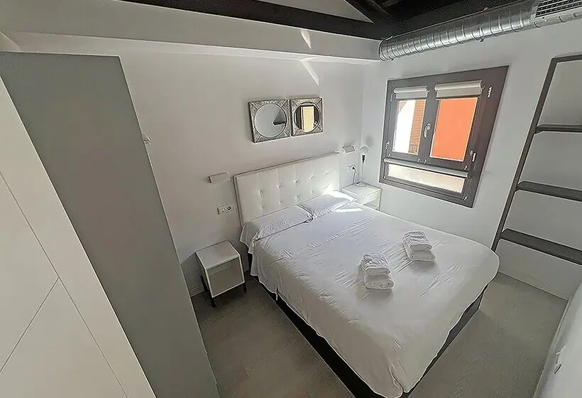 Apartamentos Real Suites Realejo 3000