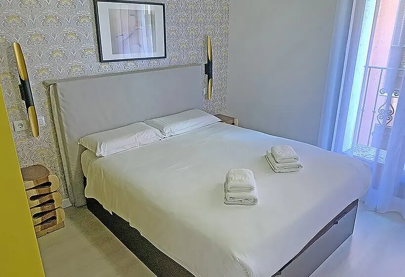 Apartamentos Real Suites Realejo 3000