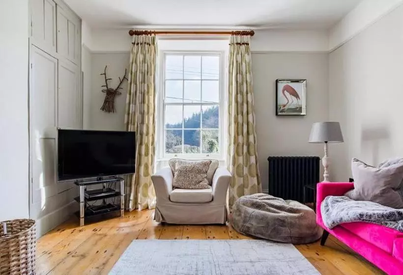 Aamiaismajoitus (B&B) Heasley House