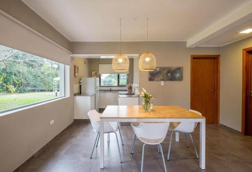 בית מלון כפרי Calina Casa De Huéspedes