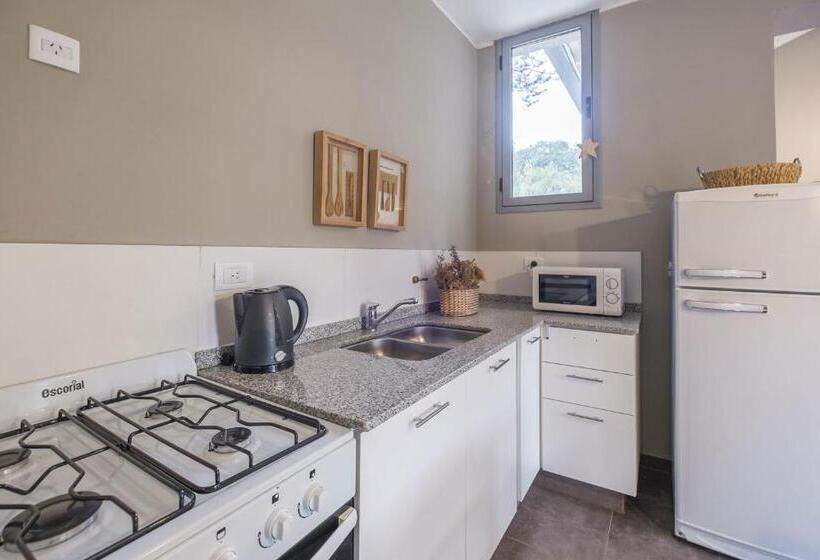 בית מלון כפרי Calina Casa De Huéspedes