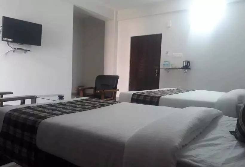 Hotelli Jessica Residency