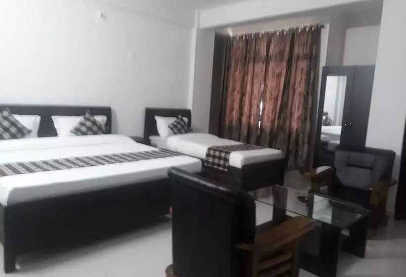 Hotelli Jessica Residency