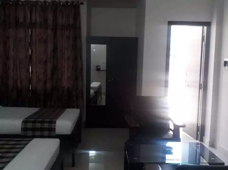 Hotelli Jessica Residency