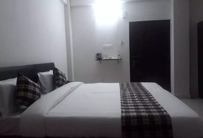 Hotelli Jessica Residency