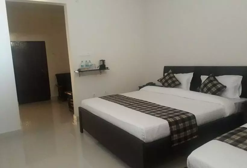 Hotelli Jessica Residency