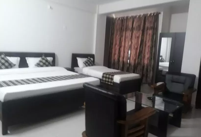 Hotelli Jessica Residency