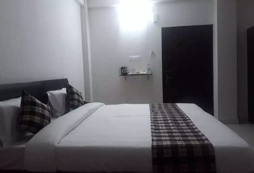Hotelli Jessica Residency