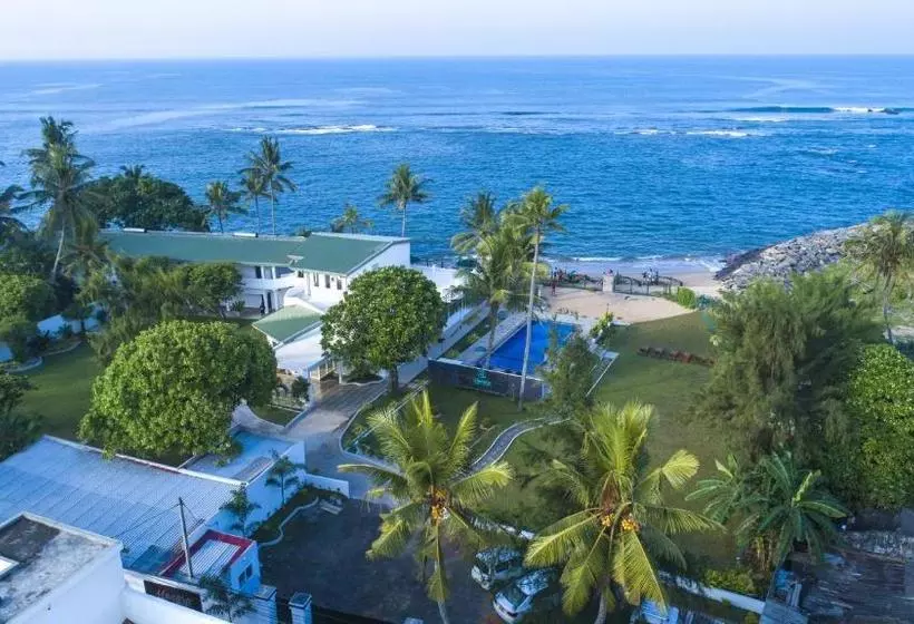 Lomakeskus Manara Beach