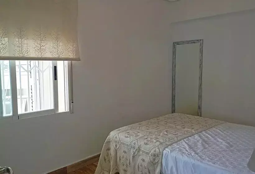 Apartamentos Los Rosales 3000