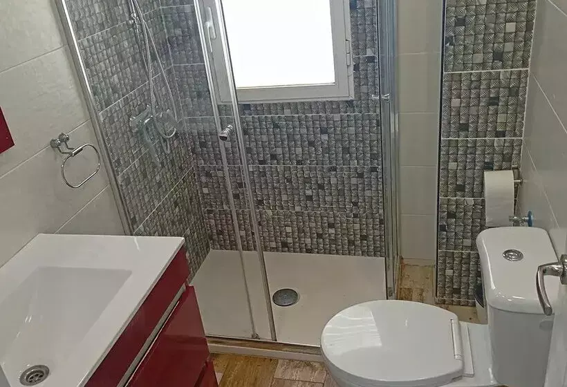 Apartamentos Los Rosales 3000