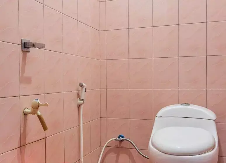 Hotelli O Guest House Pahlawan Syariah