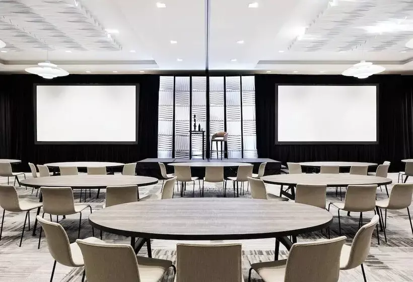 Ac Hotel By Marriott Dallas Frisco