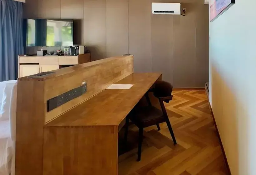 Lomakeskus Peridot By The Sea Redang