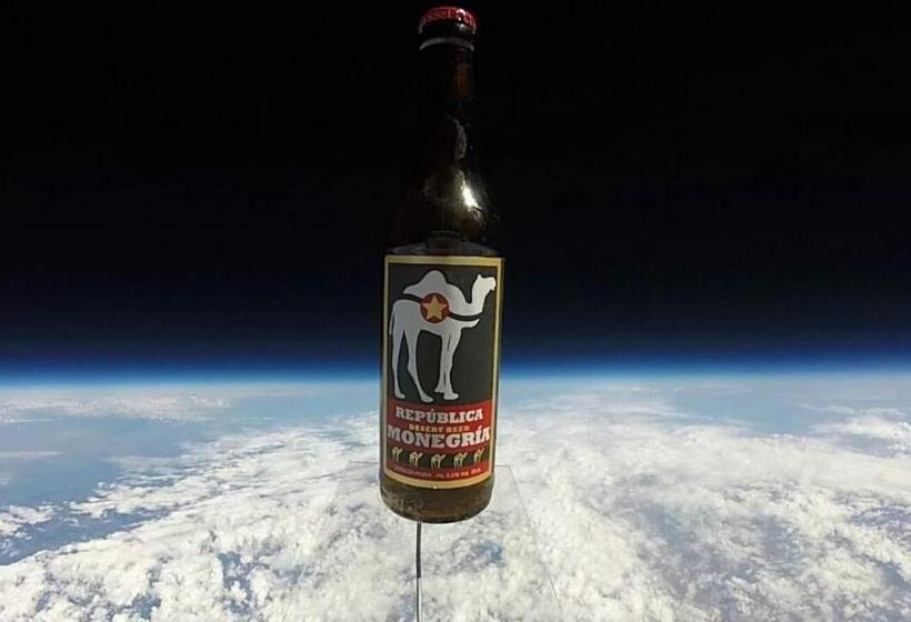 Отель Cueva Tardienta Monegros Adults Only