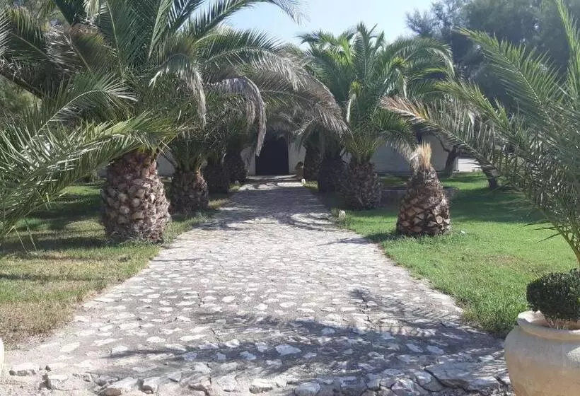 Hotelli Cueva Tardienta Monegros Adults Only