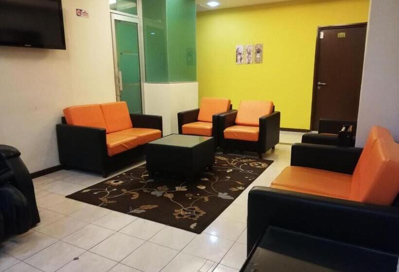 فندق Darulmakmur Scout Lodge