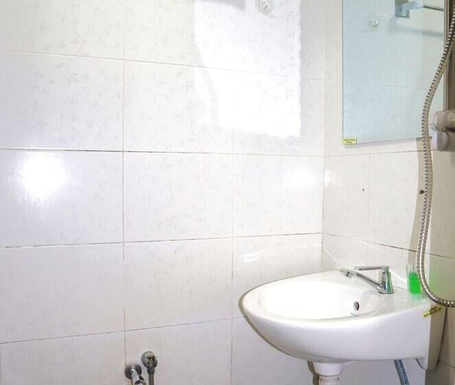 فندق Darulmakmur Scout Lodge