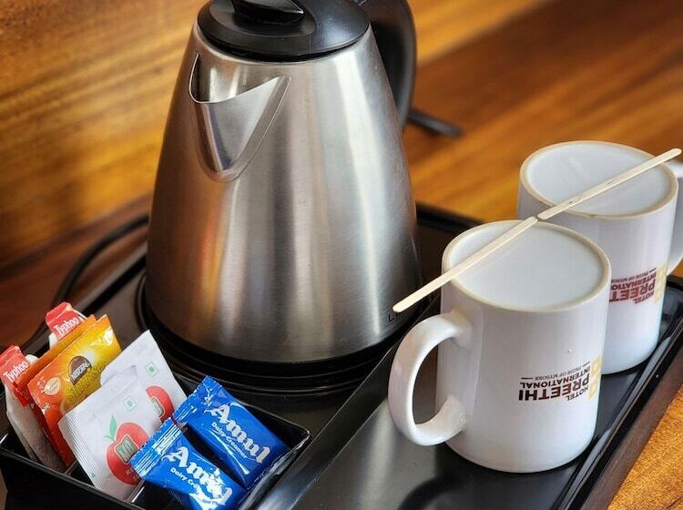 هتل Preethi International