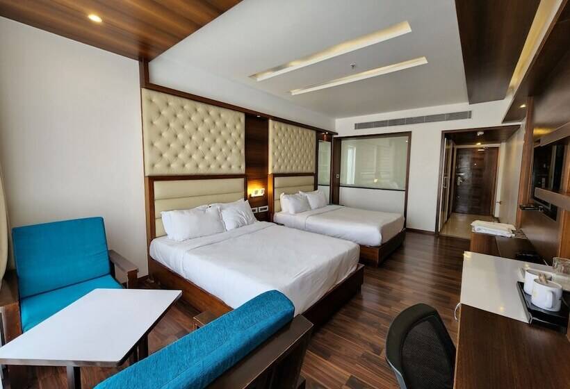 هتل Preethi International