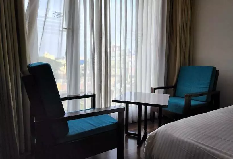 Hotel Preethi International